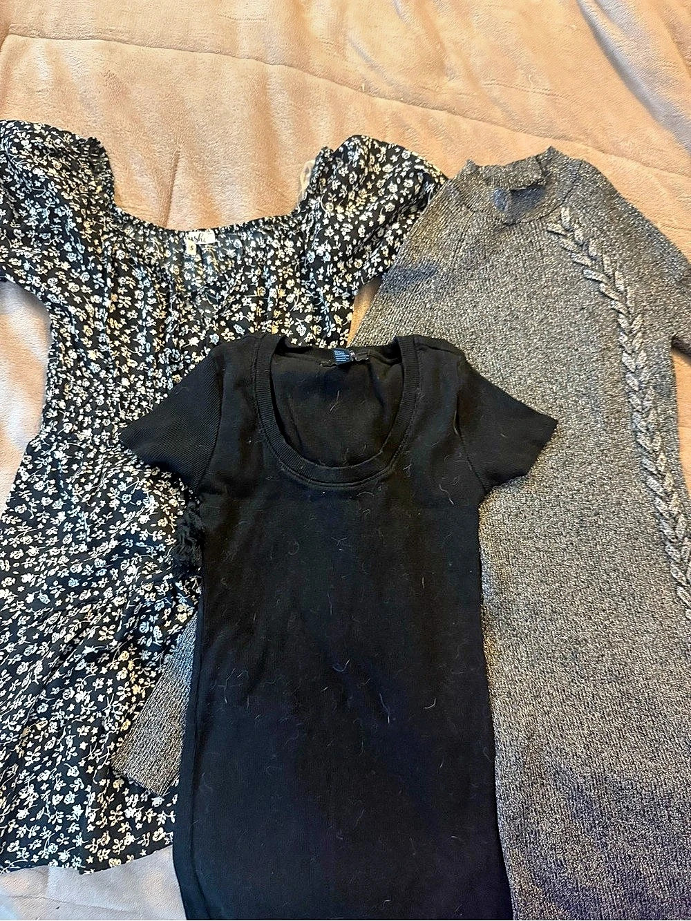 Forever 21 Women'Small Floral Tops Size Small